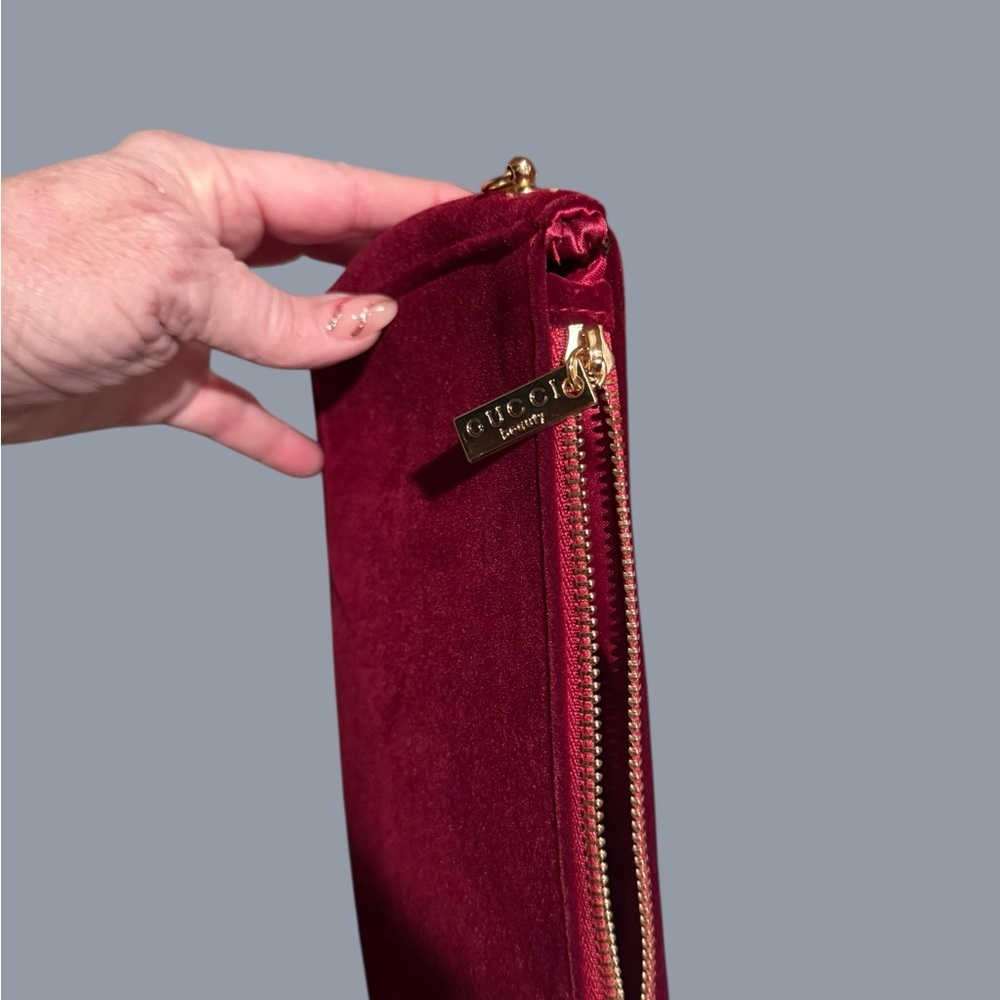 GWP Gucci Burgandy Velvet Women's Bag - Picture 6 of 8